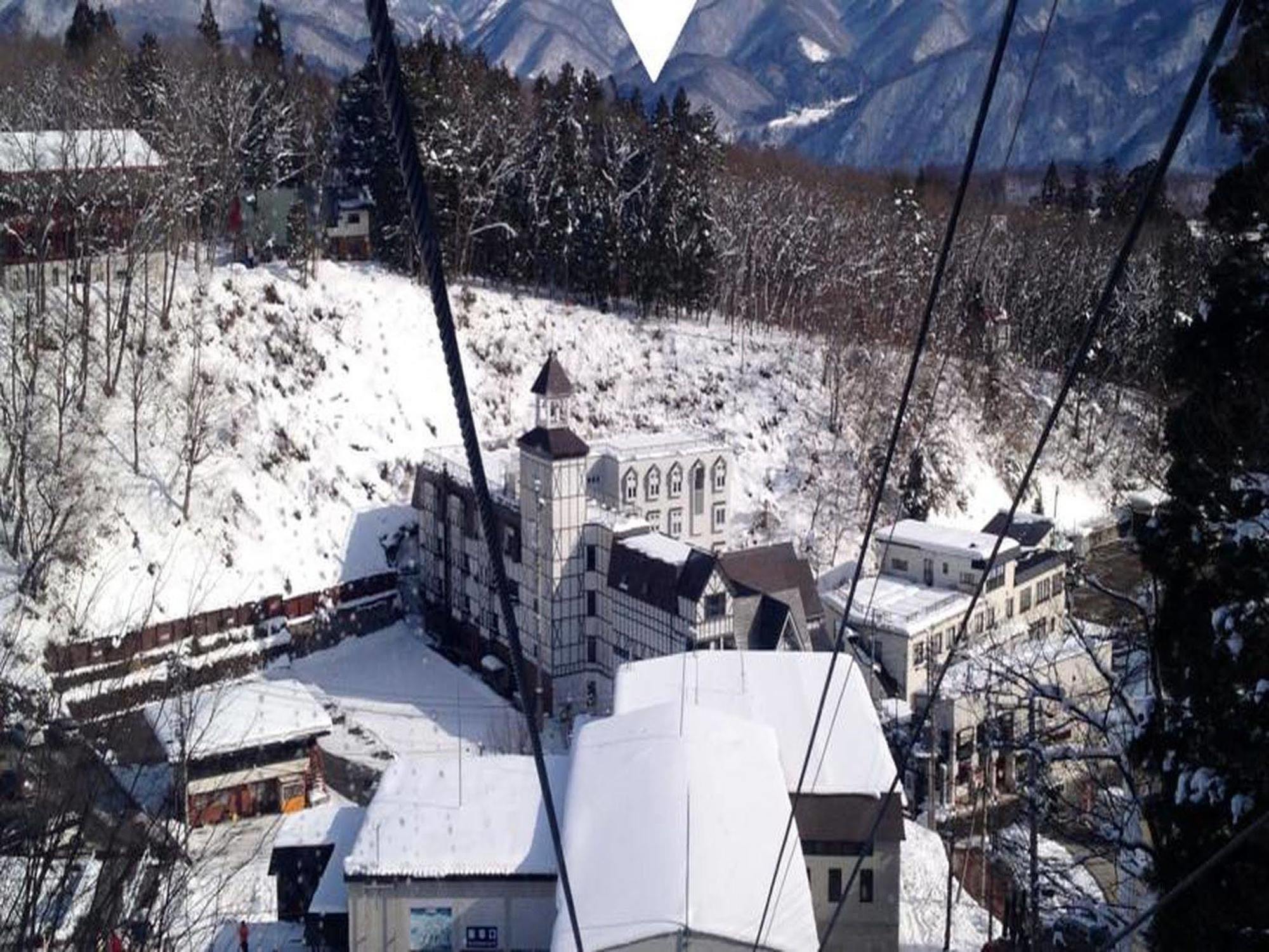 Hakuba Gondola Hotel Exterior foto